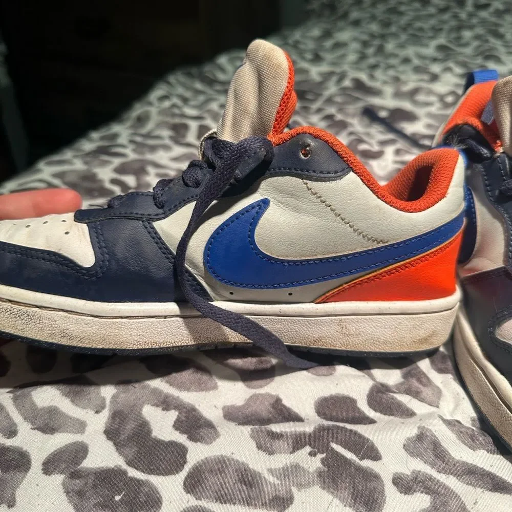 Nike Kids' Blue and White Sneakers with Orange Accents size 3.5